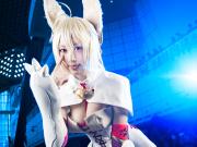 人気コスプレイヤーの御伽ねこむが爆乳すぎて乳輪が見えてしまってる件のサムネイル画像