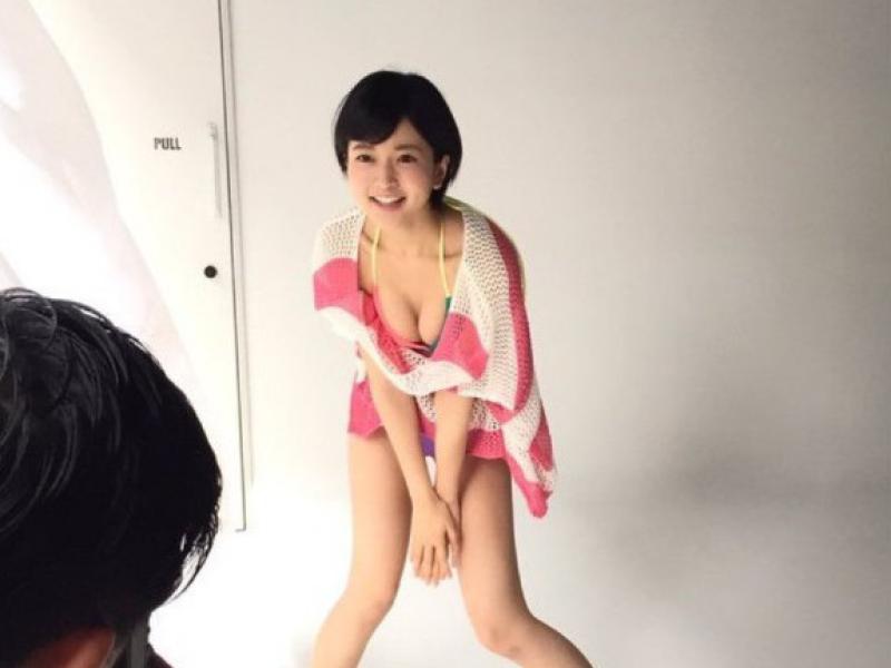 【NMB48】須藤凜々花(19)可愛い顔してCカップおっぱい！意外と巨乳！！！のサムネイル