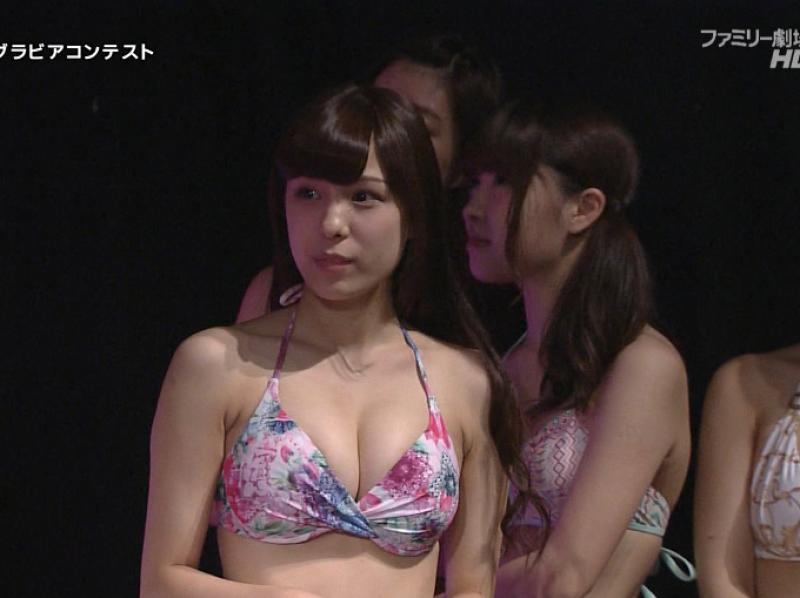 AKB水着コンテストが巨乳だらけでエロかったのサムネイル