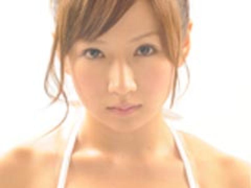 愛川ゆず季 おっぱいのサムネイル