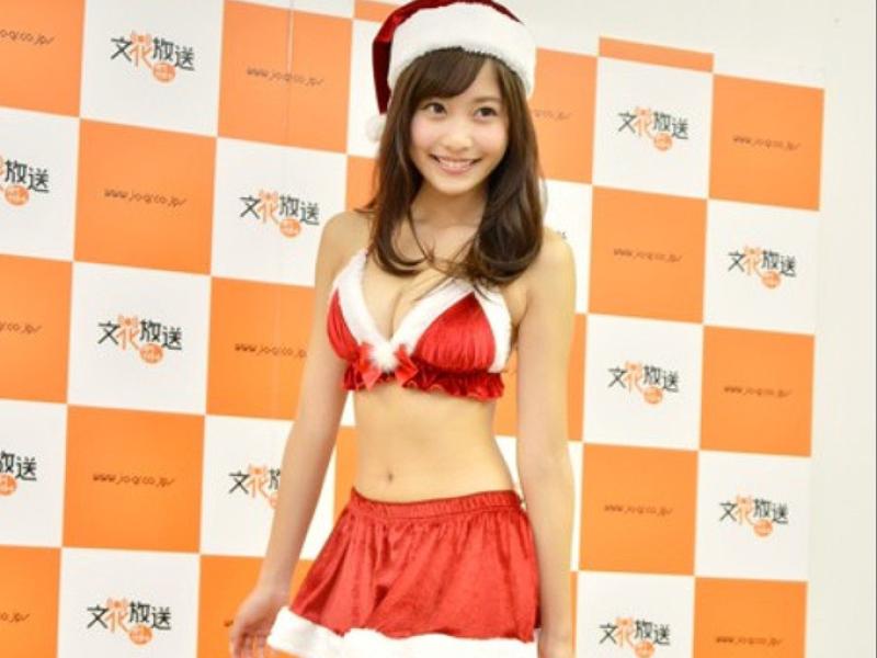 サンタはずっと髭の爺さんと思ってたがまさかこんな巨乳ちゃんだったとはのサムネイル