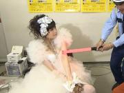 佐藤江梨花の三十代にしてこのプロポーションは神級な件のサムネイル画像