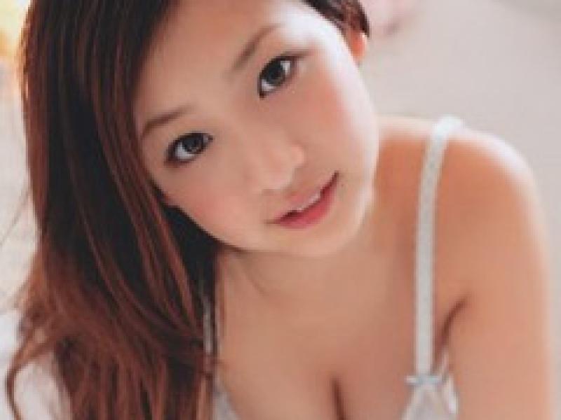 佐山彩香 おっぱい画像#1/7のサムネイル