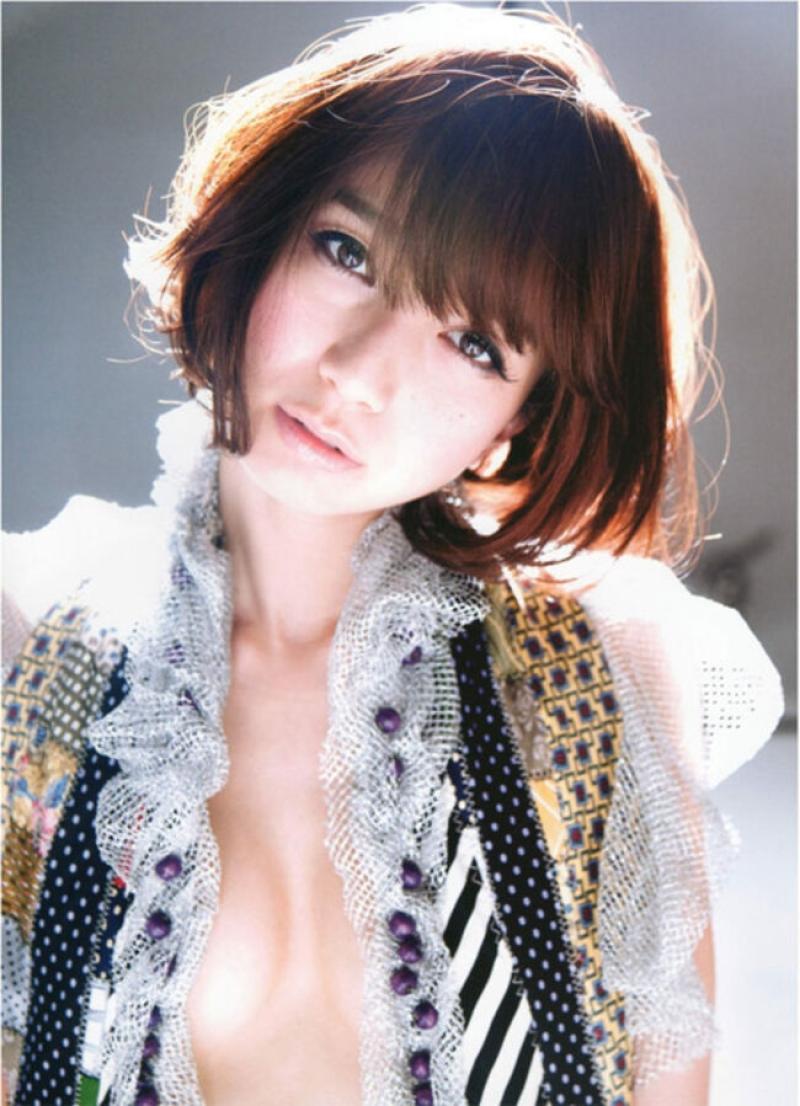 セクシーさはどこにいった？芹名(30)の貧乳ビーチバレーのサムネイル