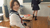 教室内JKたちのエロい戯れがエロすぎてロケットボッキ不可避ｗｗｗ（※GIF18枚）011