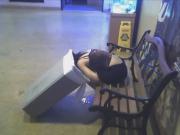 おっぱいも飛び交う忘年会で飲み過ぎた結果のサムネイル画像