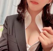 OL裏垢画像91枚 美人なお姉さんの顔出しエロ自撮りや巨乳素人のおっぱい写メまで集めてみたのサムネイル画像